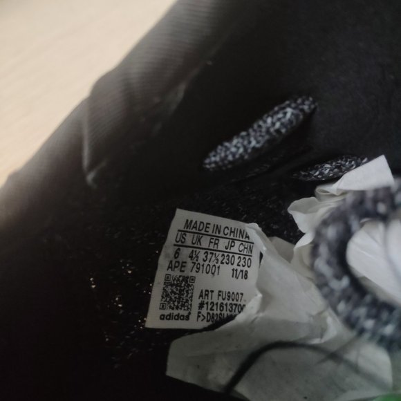 FU9007 Size6.5 Yeezy Boost 350 - Picture 2 of 10